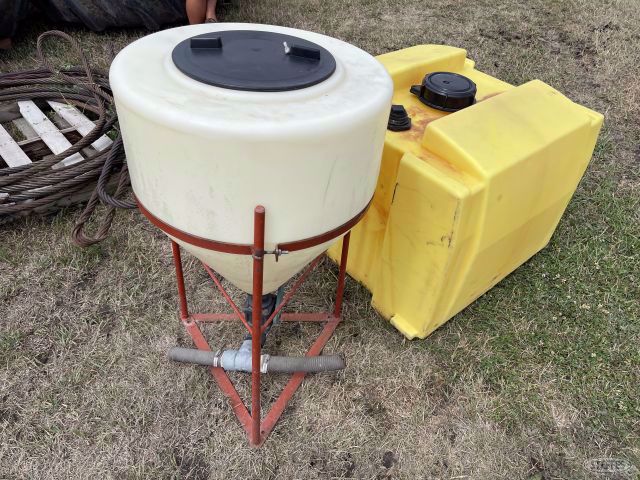Yellow 110 gal. poly tank & inductor